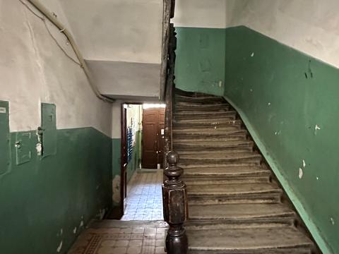 квартира за адресою Шептицьких вул., 22