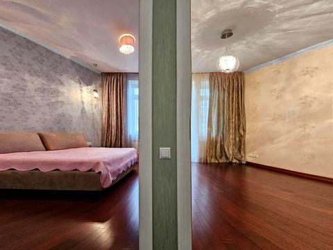 квартира за адресою Дмитрівська вул., 76
