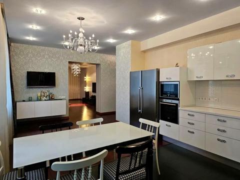 квартира за адресою Дмитрівська вул., 76