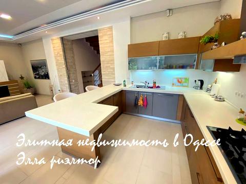 дом по адресу Дмитриевская ул. (Дмитрия Донского)