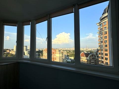 квартира за адресою Київ, Старонаводницька вул., 4