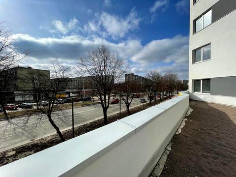 комерційна за адресою Володимира Янева вул., (Будинок В1)