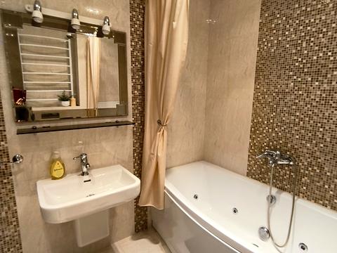 квартира за адресою Кленова вул., 2а