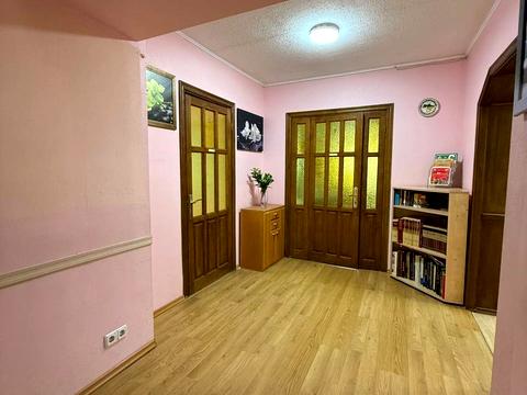 квартира по адресу Еленовская ул., 8