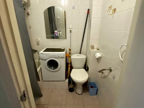 квартира за адресою Мостицька вул., 8