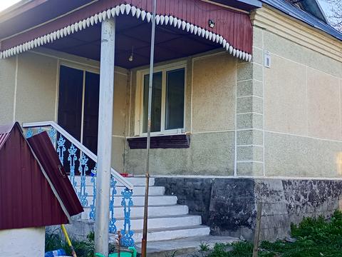 будинок за адресою с. Мала Білка, Гагаріна, 1