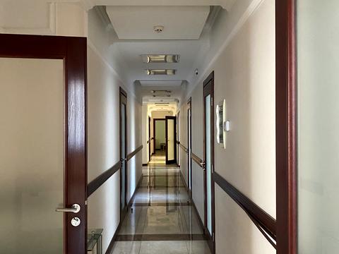 комерційна за адресою Аерокосмічний просп. (Гагаріна), 38б