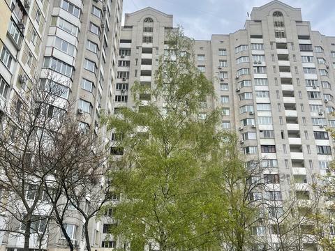 квартира за адресою Академіка Єфремова вул. (Командарма Уборевича), 19-А