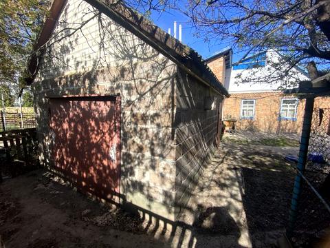 будинок за адресою Олени Теліги вул. (Менжинського)