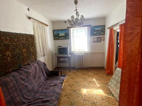 будинок за адресою Олени Теліги вул. (Менжинського)