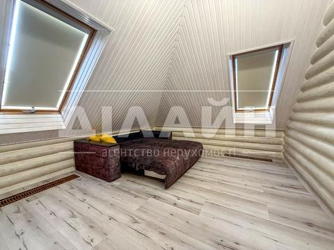 будинок за адресою с. Канівське, Цертральна