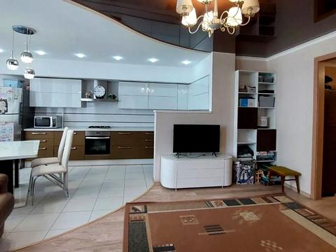квартира за адресою Рельєфна вул., 8