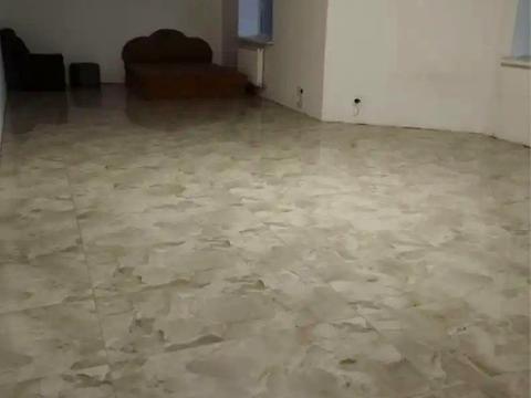 будинок за адресою Чернігівська вул., 10