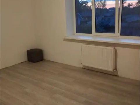 будинок за адресою Чернігівська вул., 10