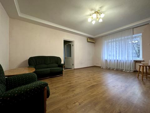 квартира за адресою Сергія Єфремова вул. (Ворошилова), 4