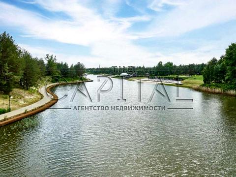 будинок за адресою Набережна вул.