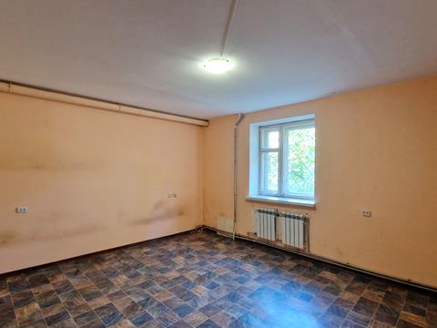 комерційна за адресою Казанська вул., 18