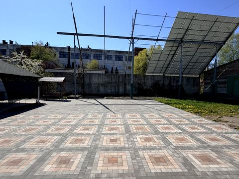 комерційна за адресою В'ячеслава Чорновола вул., 48