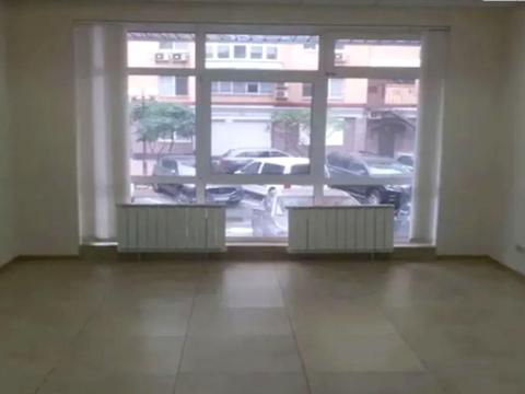 комерційна за адресою Оболонська набережна вул., 7