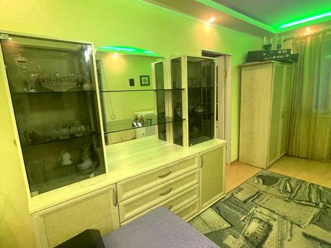 квартира за адресою Миколи Василенка вул., 12-А