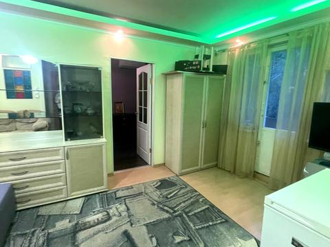 квартира за адресою Миколи Василенка вул., 12-А
