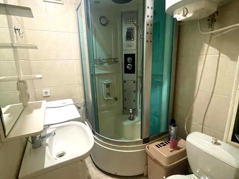 квартира за адресою Миколи Василенка вул., 12-А