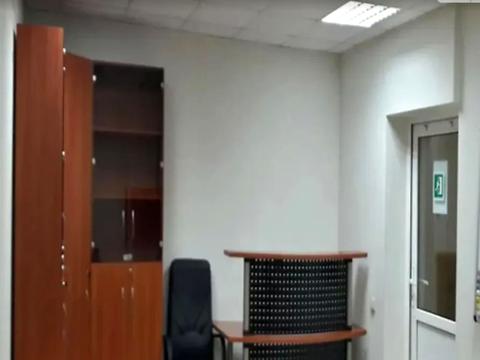 комерційна за адресою Оболонська набережна вул., 7
