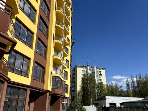 комерційна за адресою Данила Галицького вул., 16