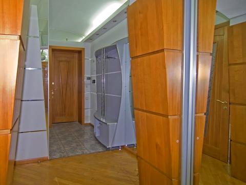 квартира за адресою Довженка вул., 2