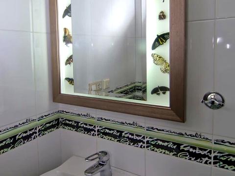 квартира за адресою Довженка вул., 2