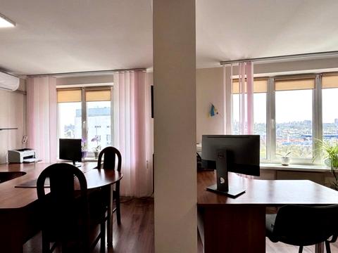 коммерческая по адресу Оболонский просп., 1к2