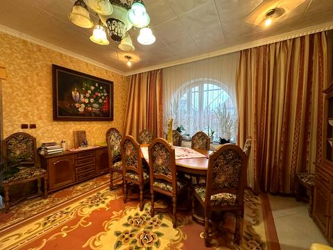 будинок за адресою с. Велика Добронь, Центральна