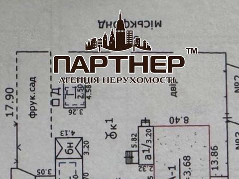 будинок за адресою Богдана Хмельницького вул.
