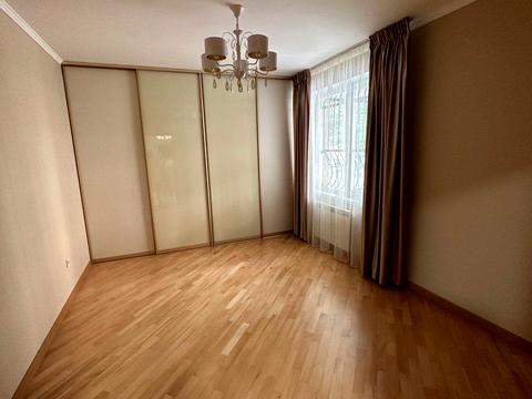 квартира за адресою Остроградських вул. (), 5