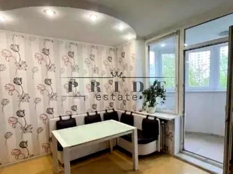 квартира за адресою Олени Пчілки вул., 2