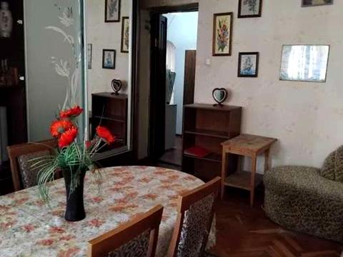 квартира по адресу Братская ул., 4