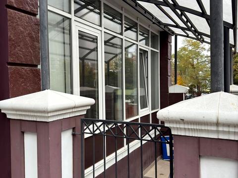 комерційна за адресою Генуезька вул., 24д к.1-3
