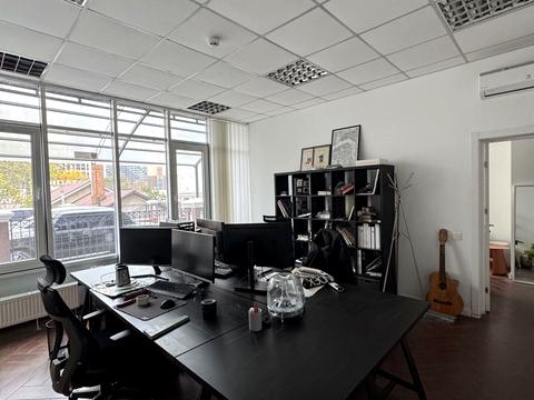 комерційна за адресою Генуезька вул., 24д к.1-3