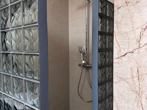 дом по адресу Героев Мариуполя ул.