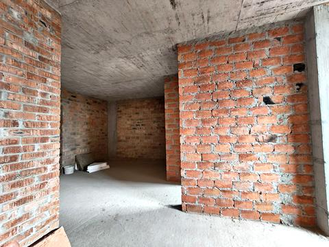 квартира за адресою Степана Бандери просп., (Будинок)