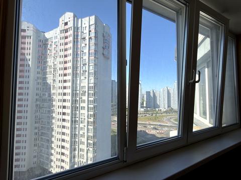 квартира за адресою Миколи Бажана просп., 10