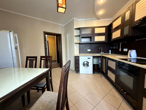 квартира за адресою Миколи Бажана просп., 10