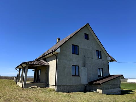 будинок за адресою Головна, 57Д