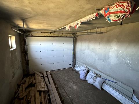 будинок за адресою Головна, 57Д