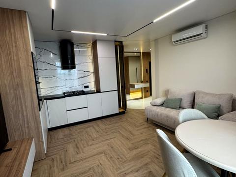 квартира за адресою Юліана Пелеша вул., 3, к4