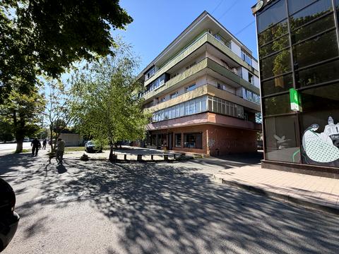 комерційна за адресою Івана Чендея вул., 31