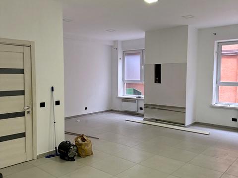 коммерческая по адресу Балабана ул., 12