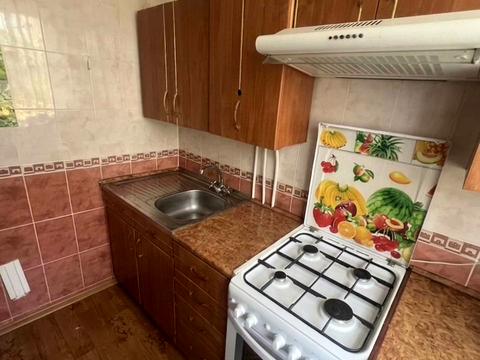 квартира за адресою Космонавтів просп., 28