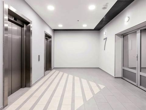комерційна за адресою Жилянська вул., 75