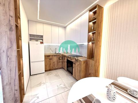 квартира за адресою Володимира Івасюка вул., 1